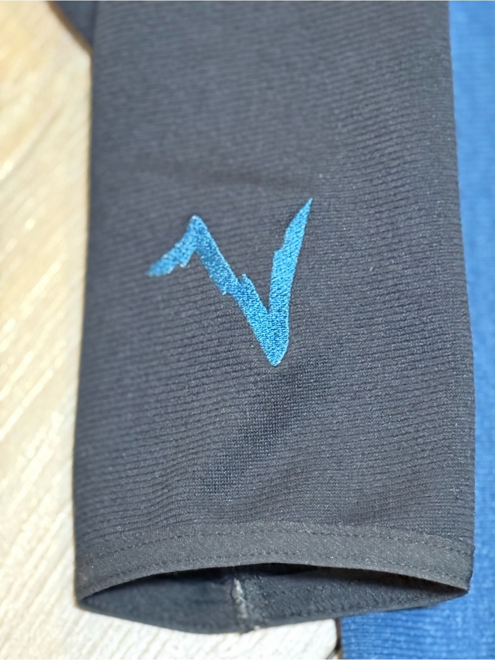 VOORMI Merino Wool Performance Hoodie Blue Navy Men’s Large Made USA - Picture 6 of 14